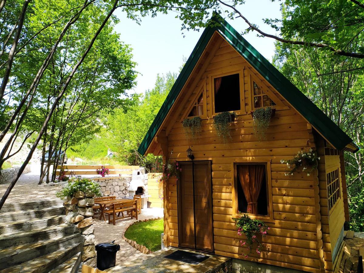 Brvnara Fairy Tale Villa Cetinje Luaran gambar