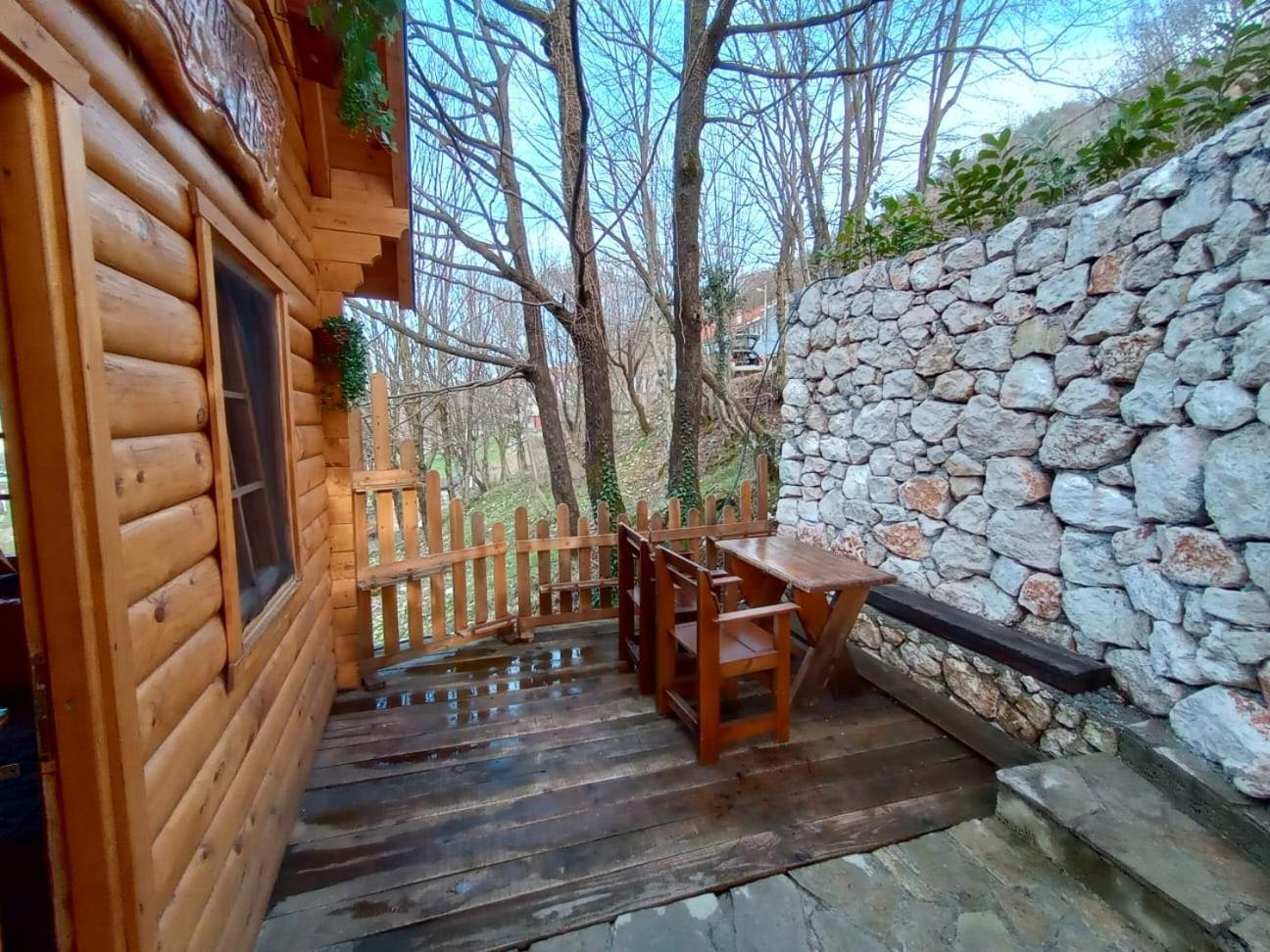 Brvnara Fairy Tale Villa Cetinje Luaran gambar