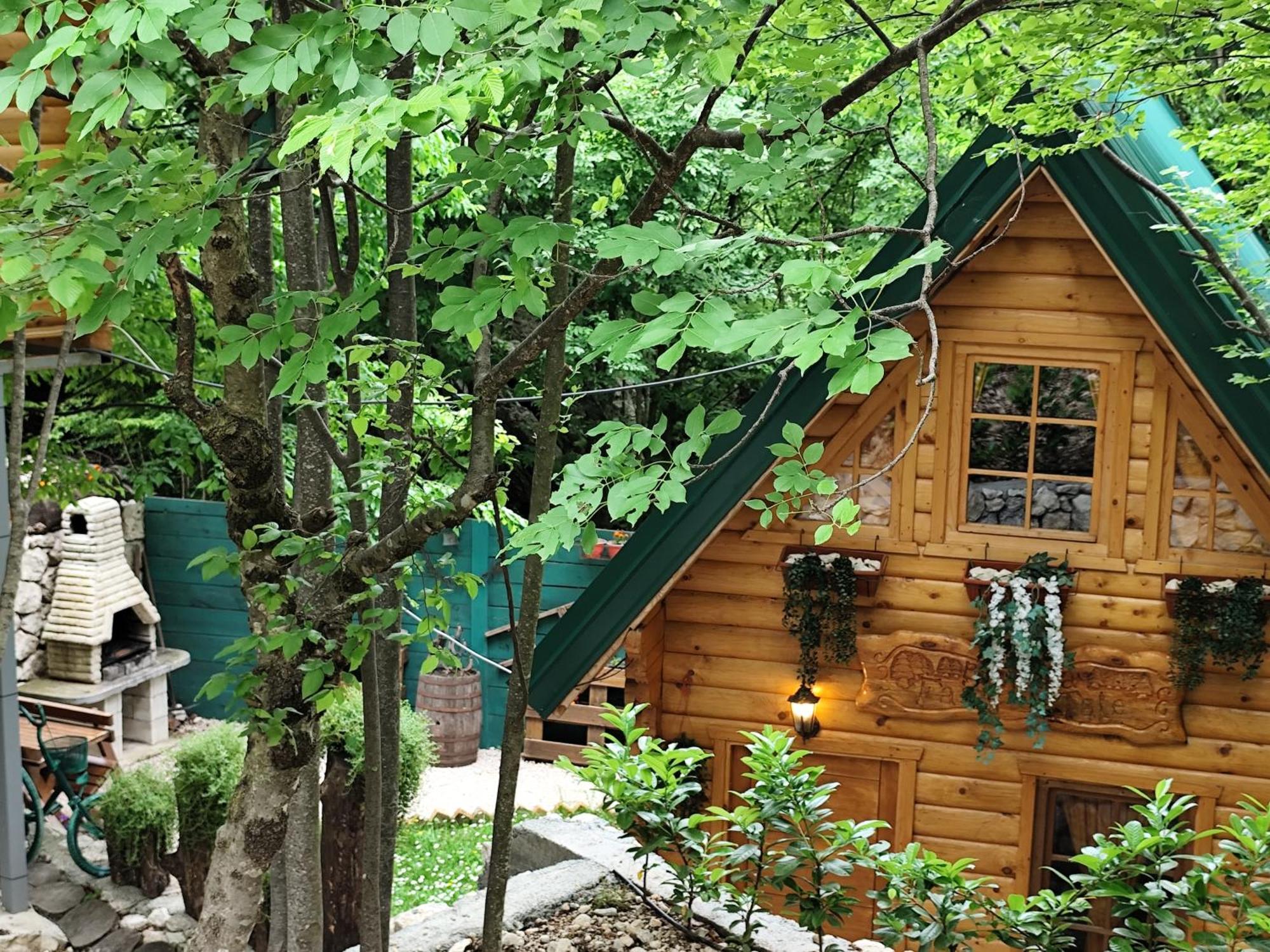 Brvnara Fairy Tale Villa Cetinje Luaran gambar